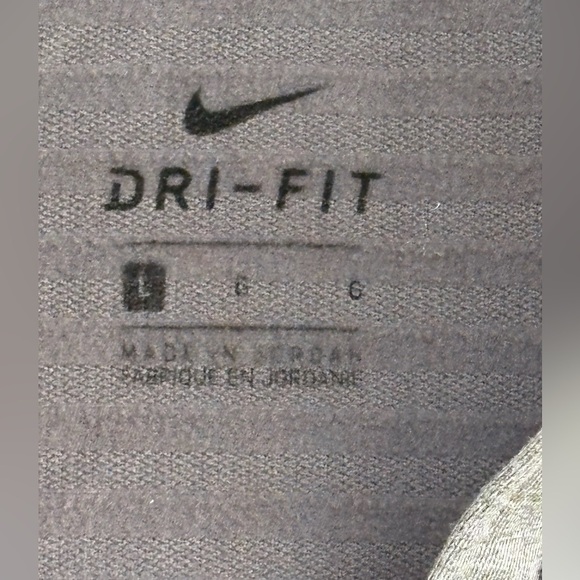 Nike Pro Dri-Fit Women's Long Sleeve 1/4 Zip Pullover Top Gray L Warm Stretch - Picture 9 of 16